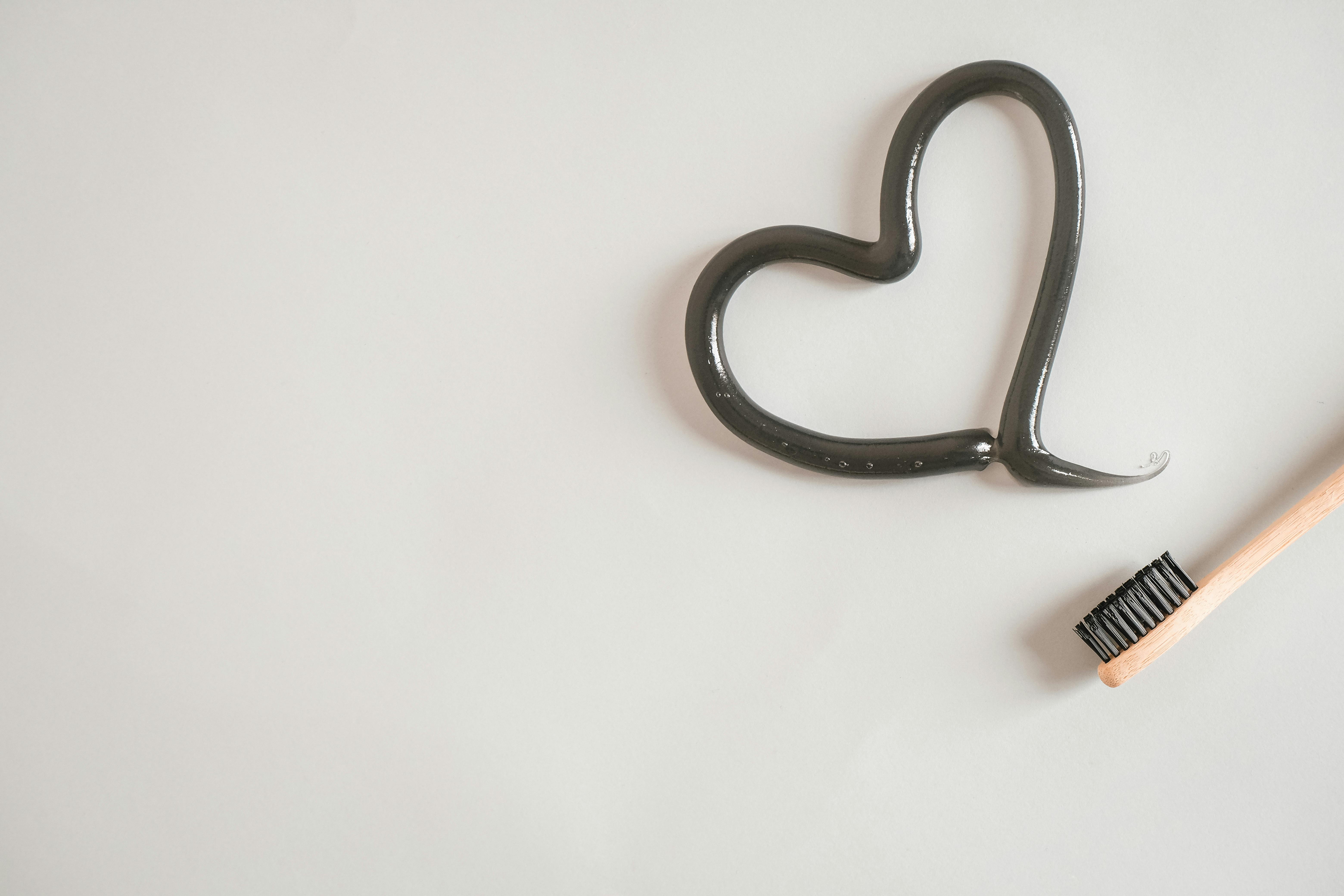 [비즈의 하루] 치약 하나로 끝내는 호텔급 화장실 & 주방 청소